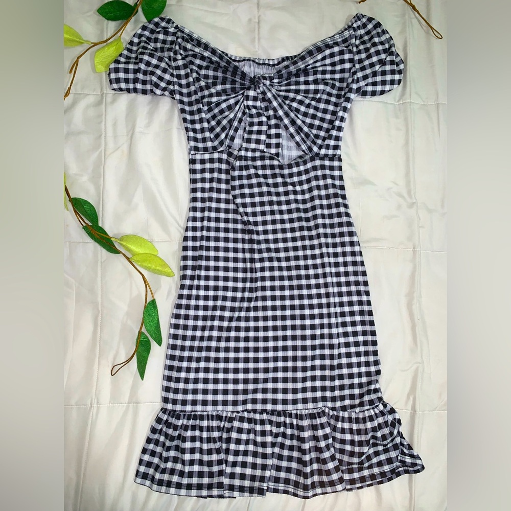 Black and white dress